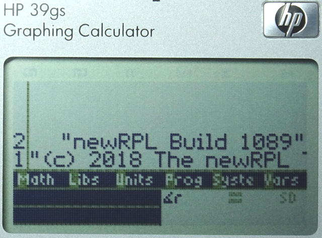 HP 39gs 上で newRPL が動作